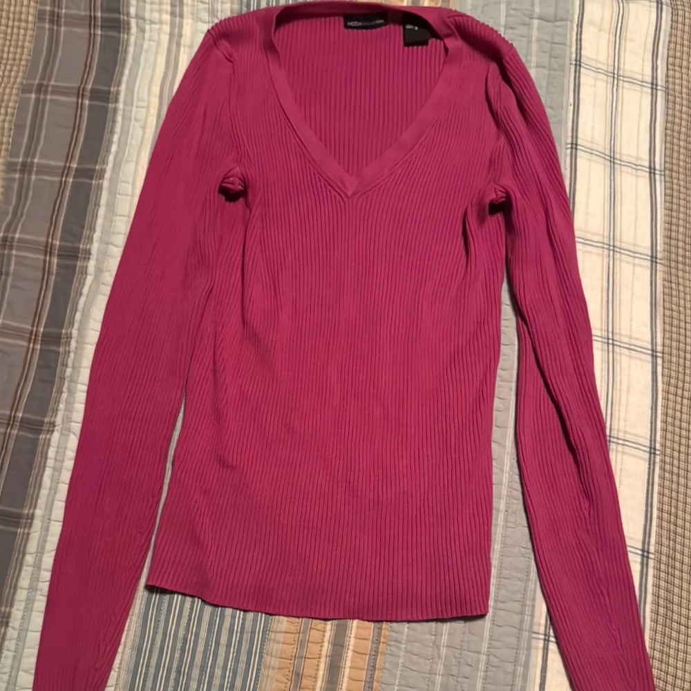 Moda International Pink V-Neck Sweater